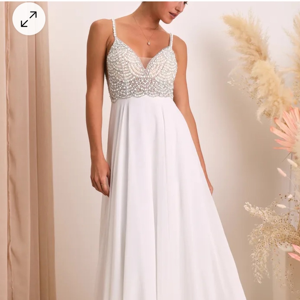 Lulu’s True Love Beaded Rhinestone Maxi Dress
Size 2